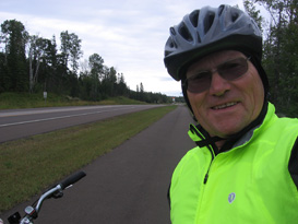 Ron - 60 years cycling-using a Spiderflex Bicycle Seat